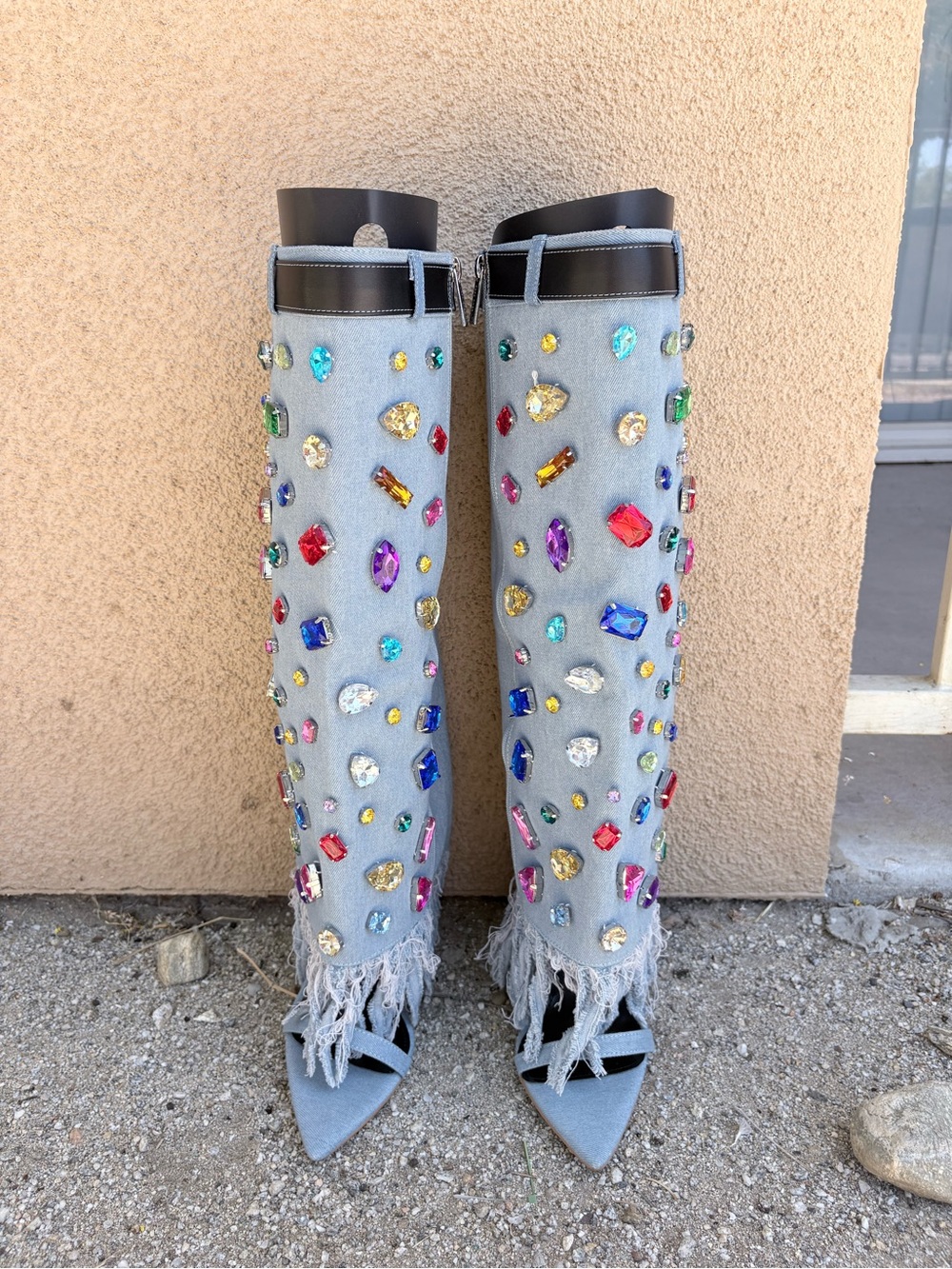 New! Cape Robbin Jewel Jean “Shark”Boots Denim Fringe Rhinestone Size 8.5